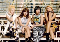 2NE1_плакат_004